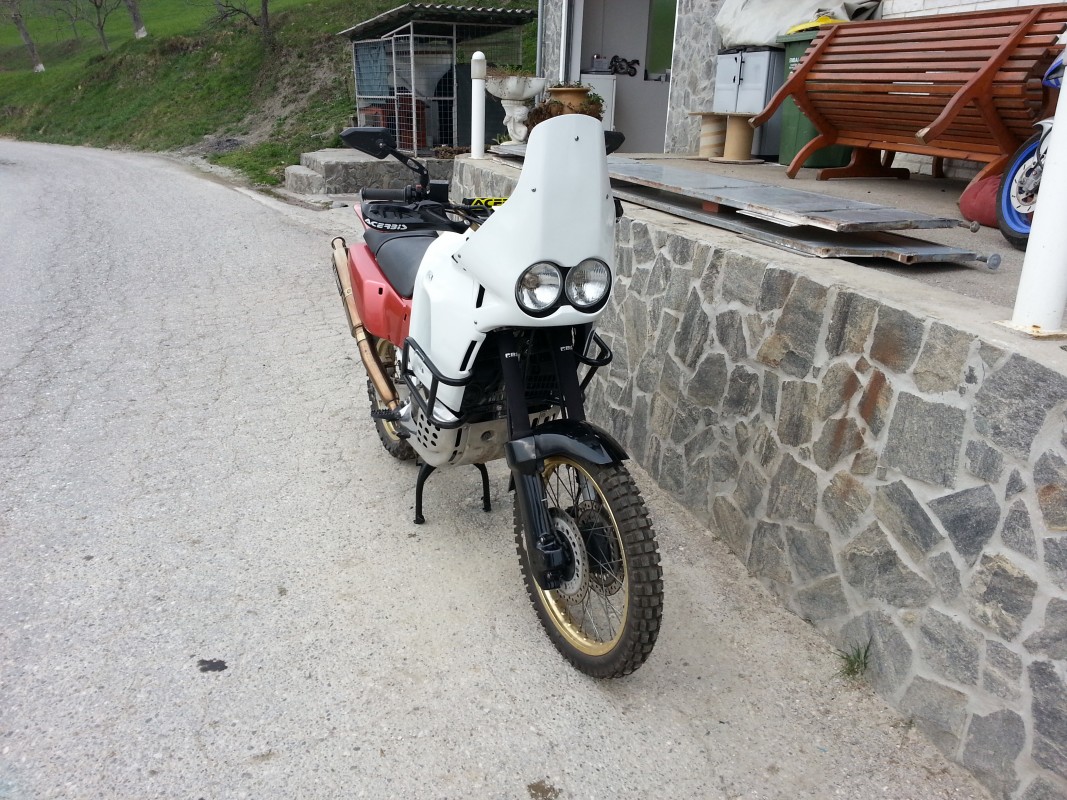 rd04 africa twin